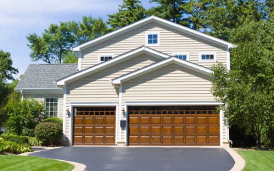 3 Tips for Buying Residential Garage Doors